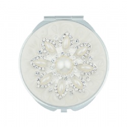 Elegant Pearl Compact Mirror